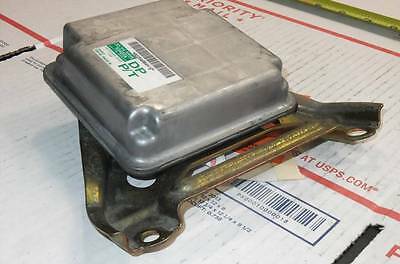 Airbag Control Module Toyota Sienna 1998 1999 2000 89170-08011