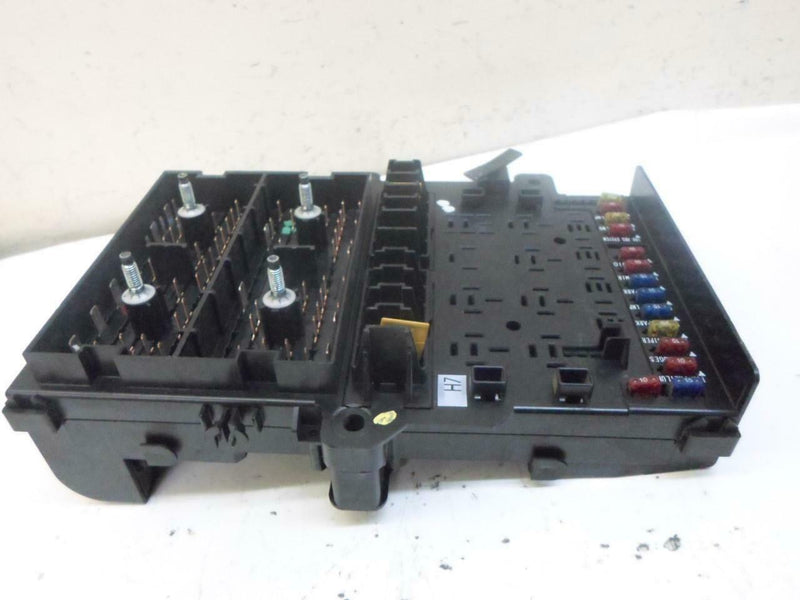 OEM Fuse Box Dodge Caravan 1996 04707785Ab