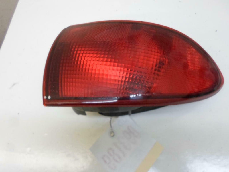 OEM Taillight Left Side Chevrolet Cavalier 2000 2001 2002 16519319