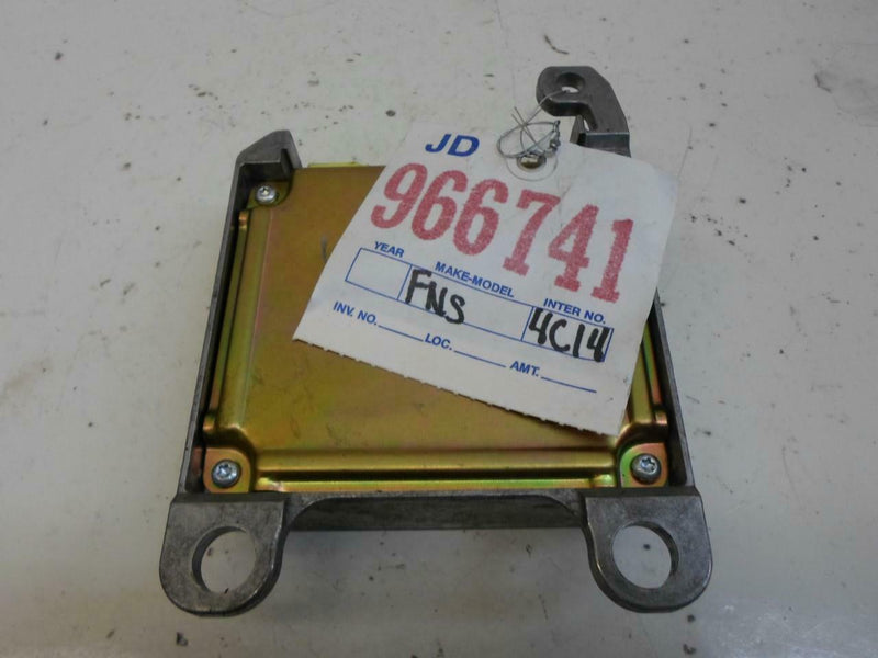 Airbag Control Module Toyota Matrix 2003 2004 89170-01010