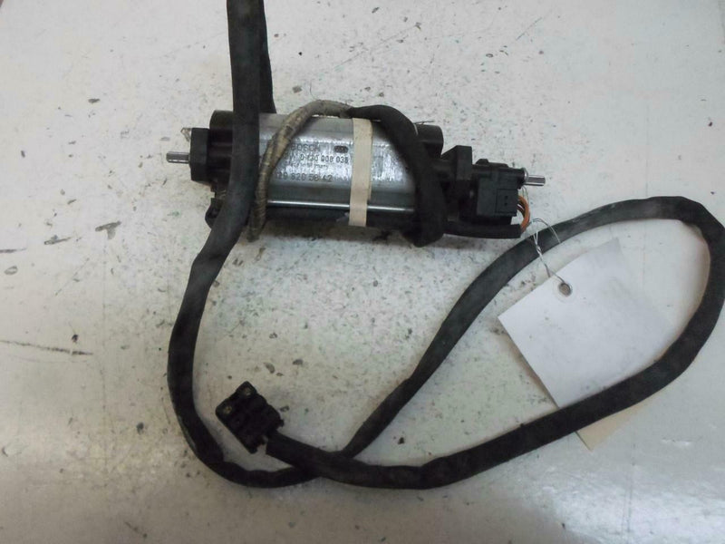 OEM Front Right Seat Adjustment Motor Mercedes Benz 500Sl 1990 129 820 58 42