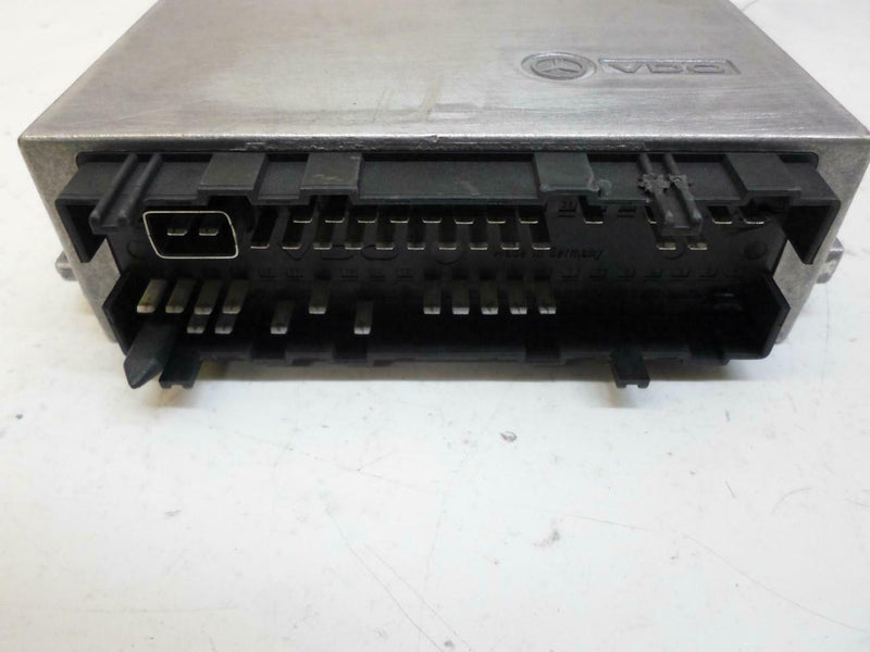 E-Gas Control Module Mercedes-Benz 300Se 1992 1993 140 545 13 32