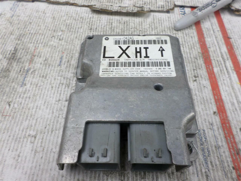 Airbag Control Module Dodge Magnum 2006 05081042Ag