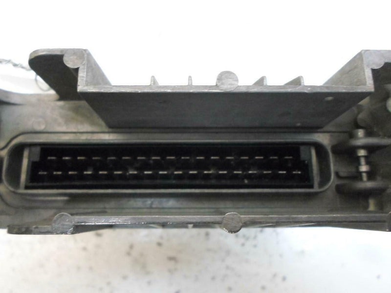 ABS Control Module Land Rover Discovery 1994 1995  Amr1097