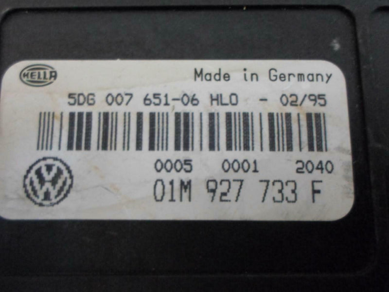 Transmission Control Module TCM TCU Volkswagen Jetta 1995 01M927733F