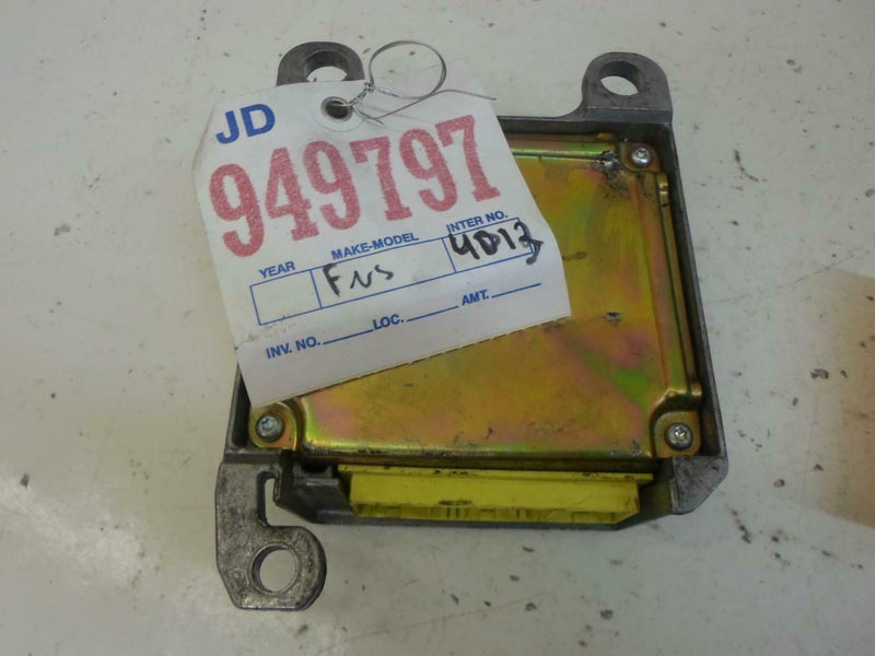 Airbag Control Module Toyota Matrix 2003 2004 89170-01010