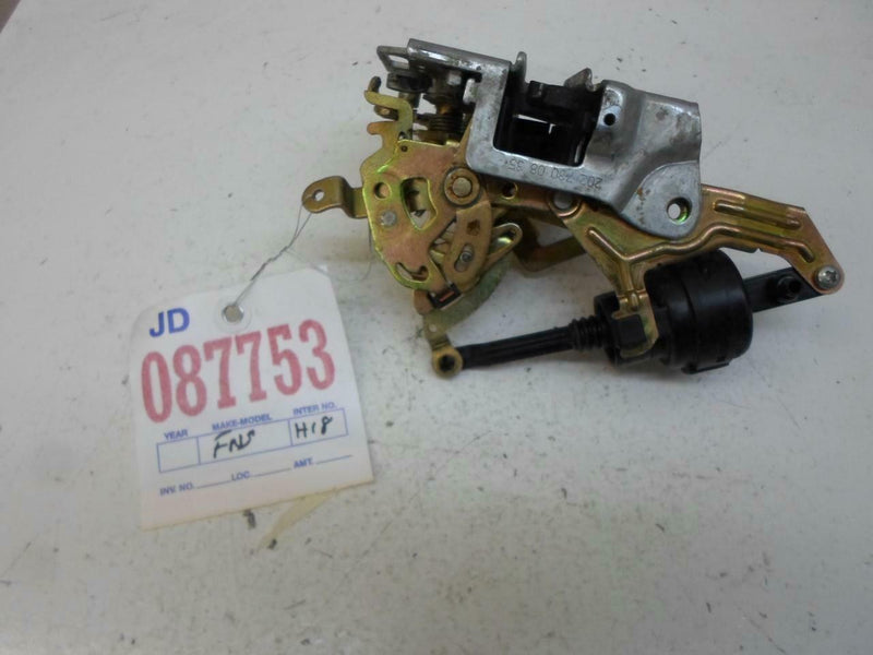 OEM Door Lock Assembly Mercedes Benz C-Class 1993 1994 1995 1996 202 730 08 35