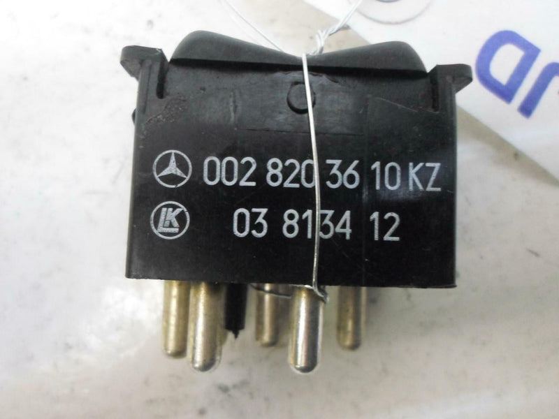 OEM Power Door Window Switch Mercedes Benz 190E 1984 1985 1986 1987 0028203610