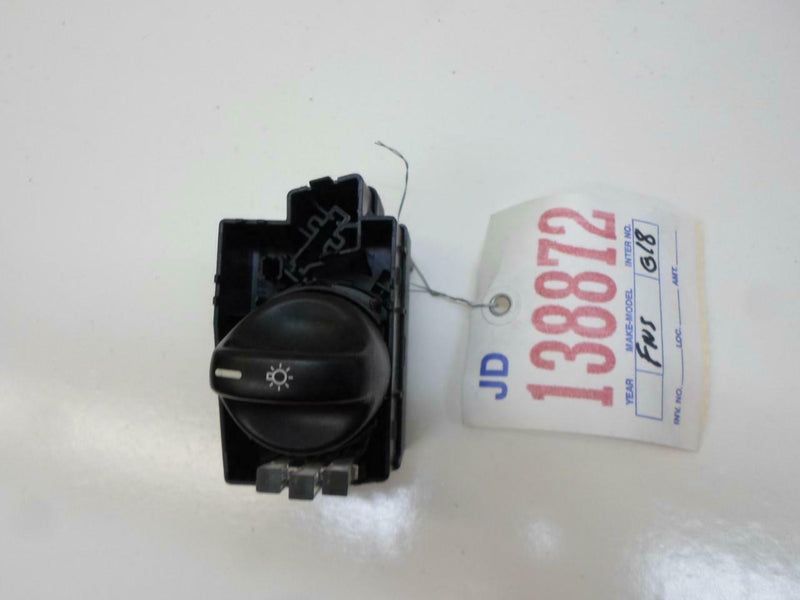 OEM Headlight Switch for 2003, 2004, 2005, 2006 Mercedes -Benz S-Class – 220 545 06 04