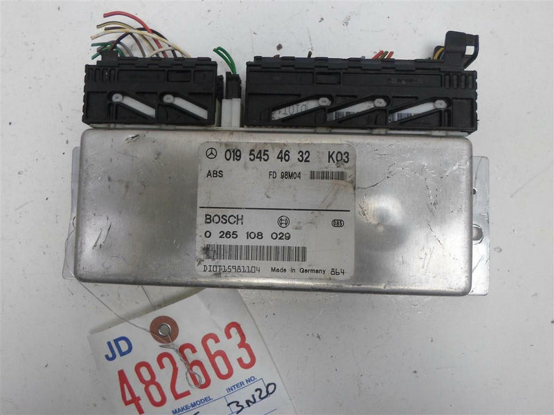 ABS Control Module Mercedes-Benz C-Class 1997 019 545 46 32