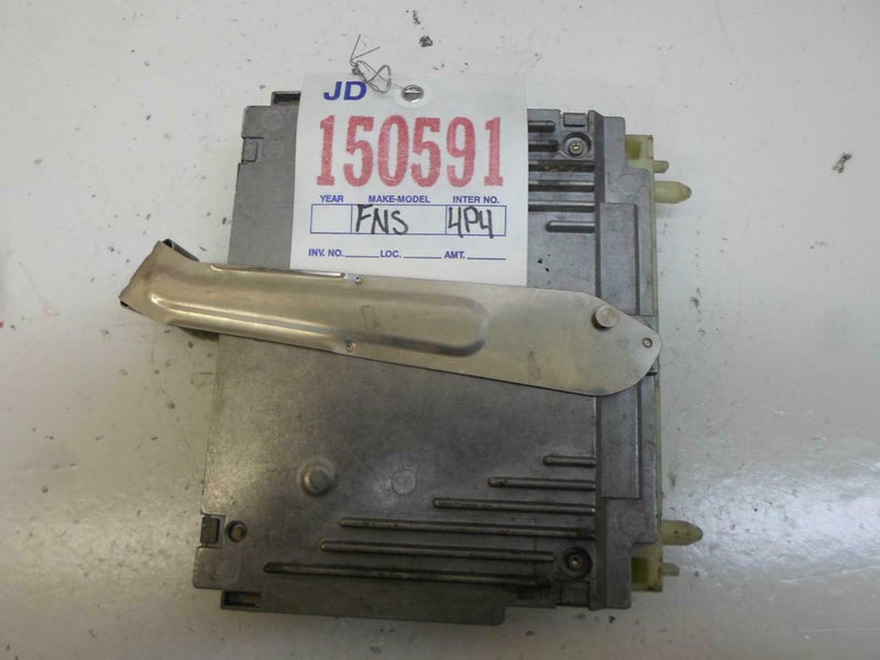 OEM Engine Computer for 1993, 1994, 1995 Volvo 850 – 0 280 000 913