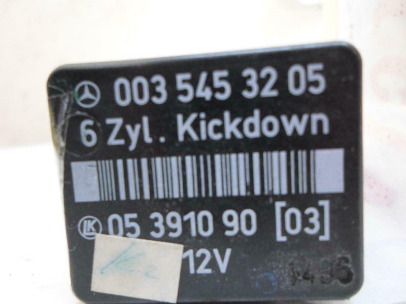 OEM Kickdown Relay Mercedes Benz C-Class 1994 1995 1996 1997 003 545 32 05