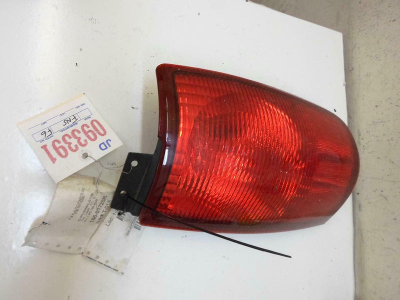 OEM Right Taillight Lincoln Navigator 1998 1999 2000 2001 2002 F85B-13B504-A