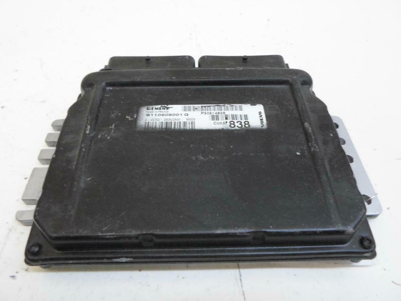OEM Engine Computer for 2000 Volvo 40-Series – 30614838