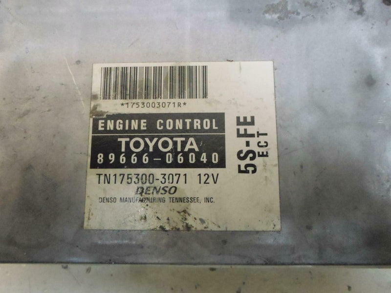 OEM Engine Computer Programmed Plug&Play Toyota Camry 2000 2001 89666-06040 ECM