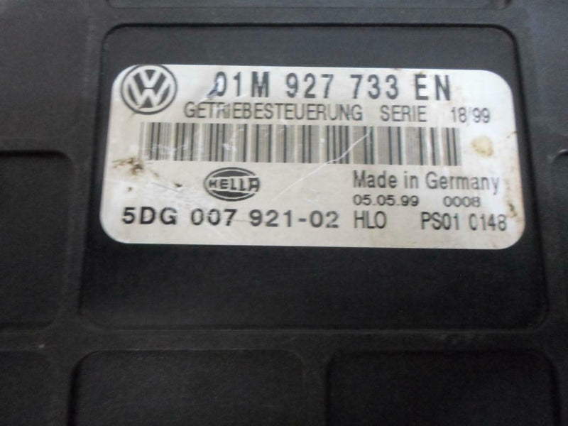 Transmission Control Module TCM TCU Volkswagen Golf 1999 01M927733En 2.0L