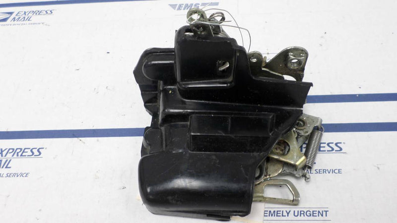 OEM Door Lock Assembly Mercedes Benz W126 300SE 1989