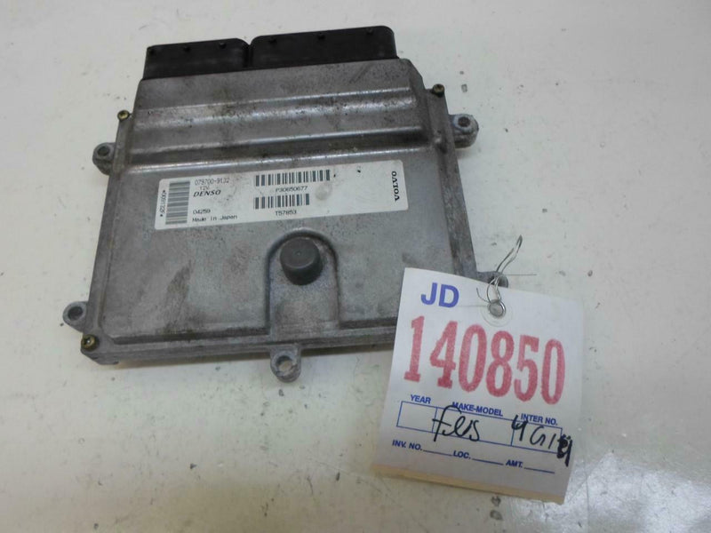 OEM Engine Computer Volvo 40 Series 2004 30650677 ECM PCM ECU