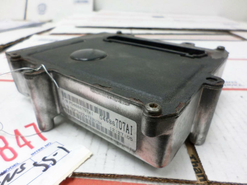 Transmission Control Module TCM TCU Chrysler Town & Country 1998 04686707Ai