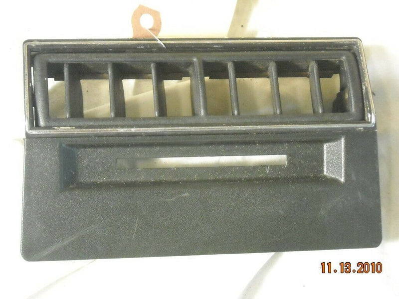 OEM Dash Vent Rear Passenger Side Mercedes Benz 380Sec 1983 126 830 00 13