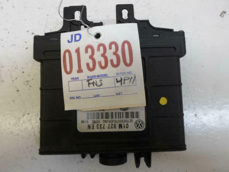 Transmission Control Module TCM TCU Volkswagen Golf 1999 01M927733En 2.0L