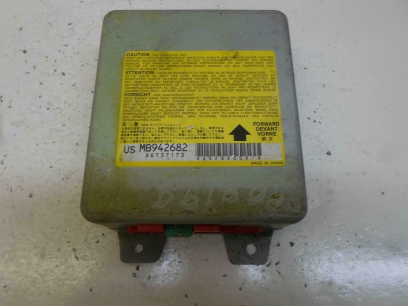 Airbag Control Module Dodge Avenger 1995 1996 Mb942682