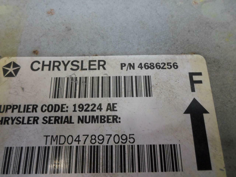 Airbag Control Module Chrysler Town & Country 1998 1999 2000 4686256