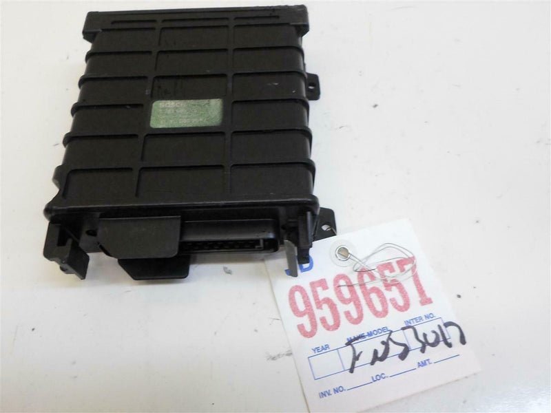 Lambda Control Module for 1985, 1986, 1987, 1988 Volkswagen Jetta – 811 906 264 A