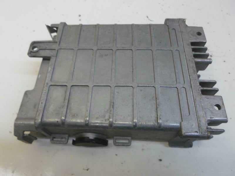 OEM Engine Computer for 1990, 1991, 1992 Volkswagen Passat – 8A0 907 404 CC