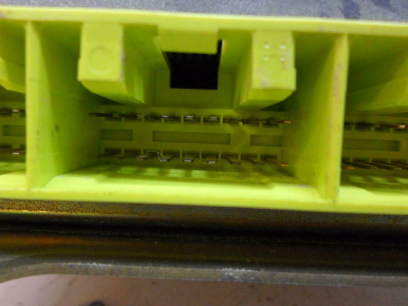 OEM Engine Computer Suzuki Swift 1989 33920-64B40 At ECM PCM ECU