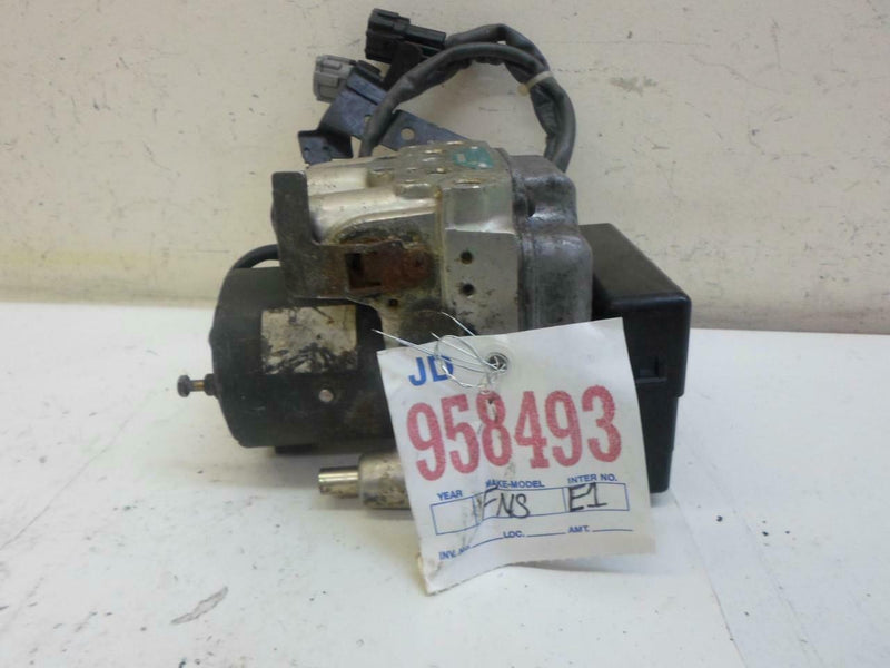 OEM ABS Pump Infiniti I30 1996 1997 47600 31U10