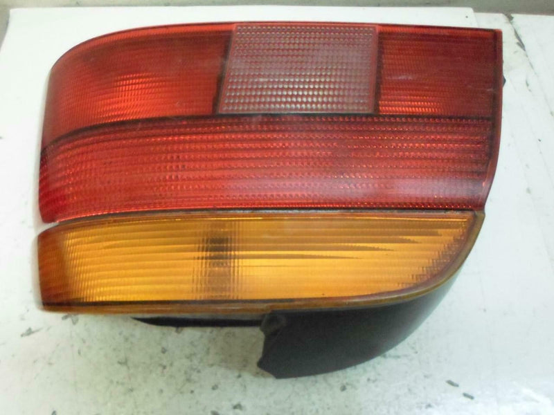 OEM Taillight Right Passenger Side BMW 528I 1997 1998 1999 2000 146034-00