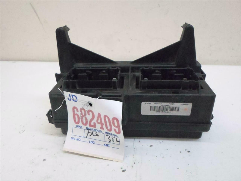 OEM Integrated Power Fuse Box Dodge Durango 2004 2005 04692013Ac