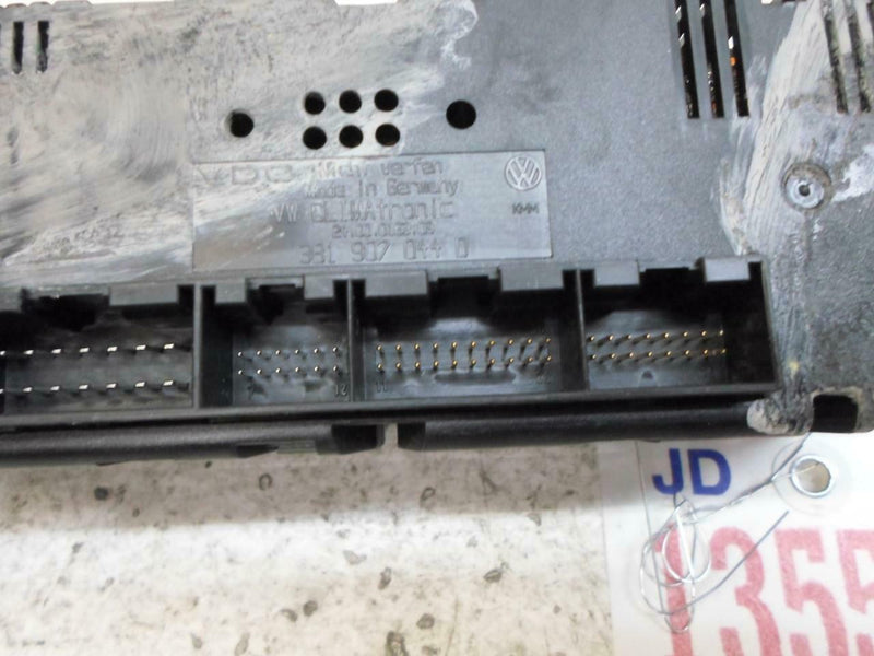 OEM Climate Control Volkswagen Passat 2000 3B1907044D