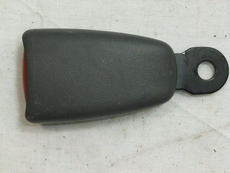 OEM Seat Belt Buckle Volvo V70 70 Series 2002 9208076 210052 2001 2003 2004