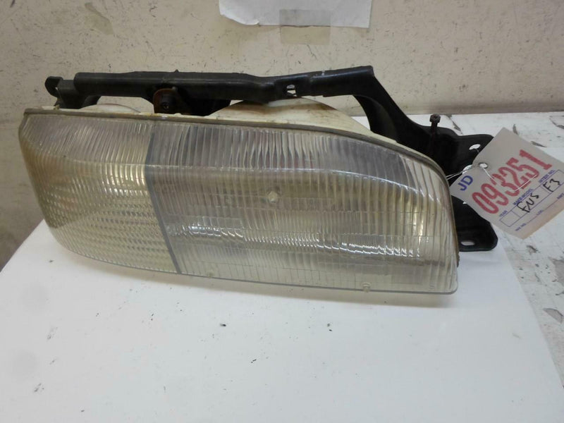 OEM Right Headlight Hyundai Excel 1991 1992 1993 1994 92102-24050