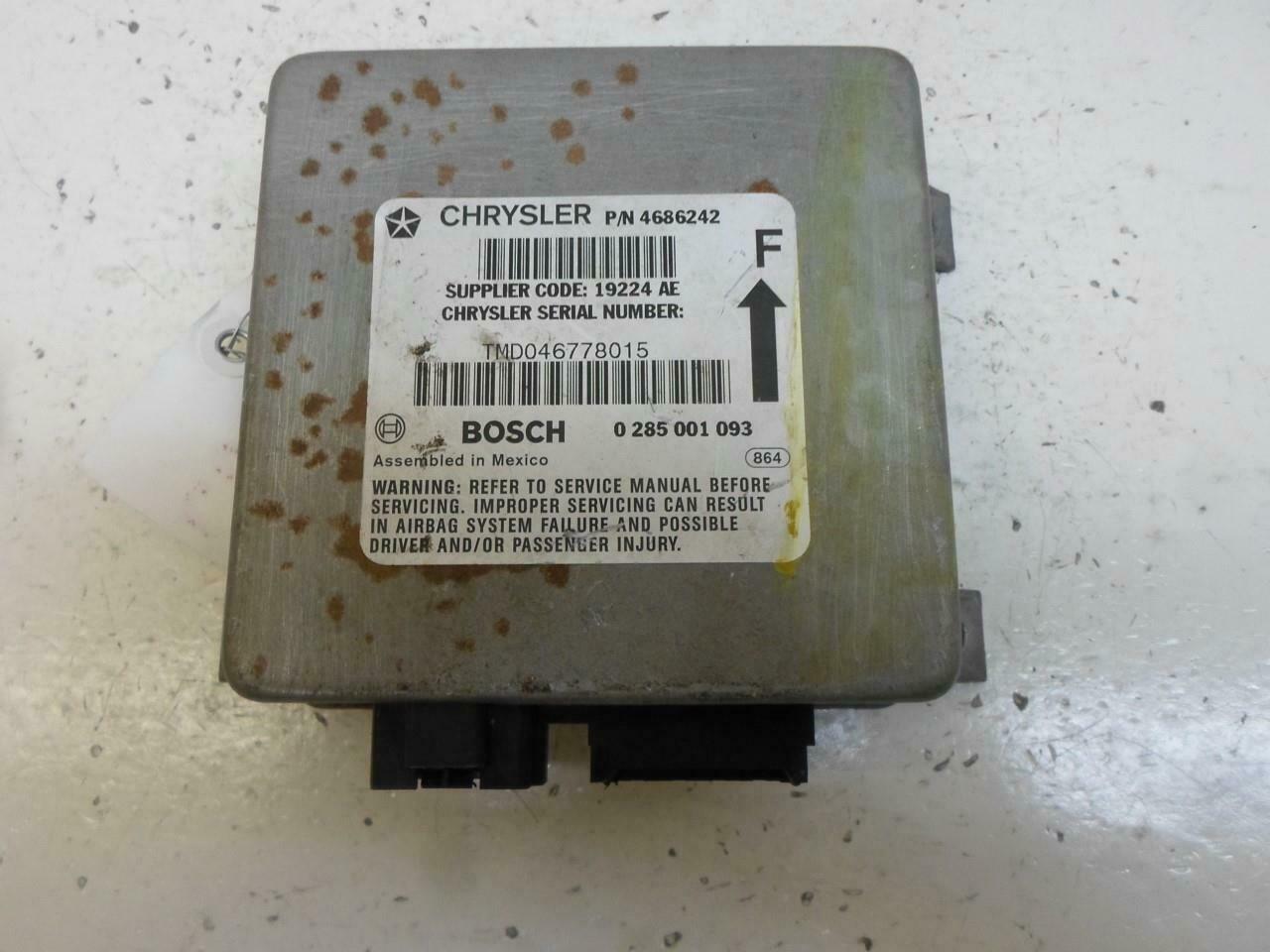 Airbag Control Module Chrysler Town & Country 1996 1997 4686242