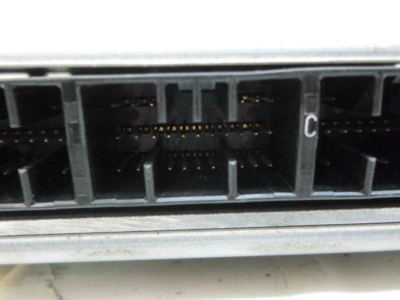 OEM Engine Computer Suzuki Vitara 2002 33921-67D30 2.5L At ECM PCM ECU