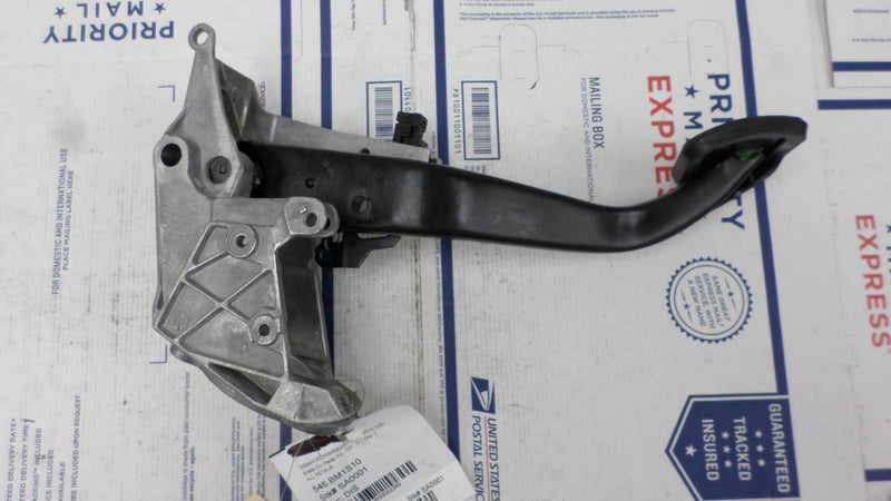 OEM Brake Pedal Assembly BMW E90 328I 2010
