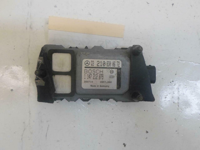 Air Pollution Sensor Control Module Mercedes-Benz E-Class 1996 2108300672