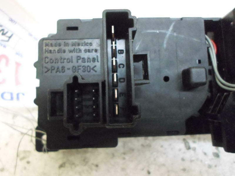 OEM Climate Control Mercedes Benz Ml-Class 1998 1999 2000 2001 963159