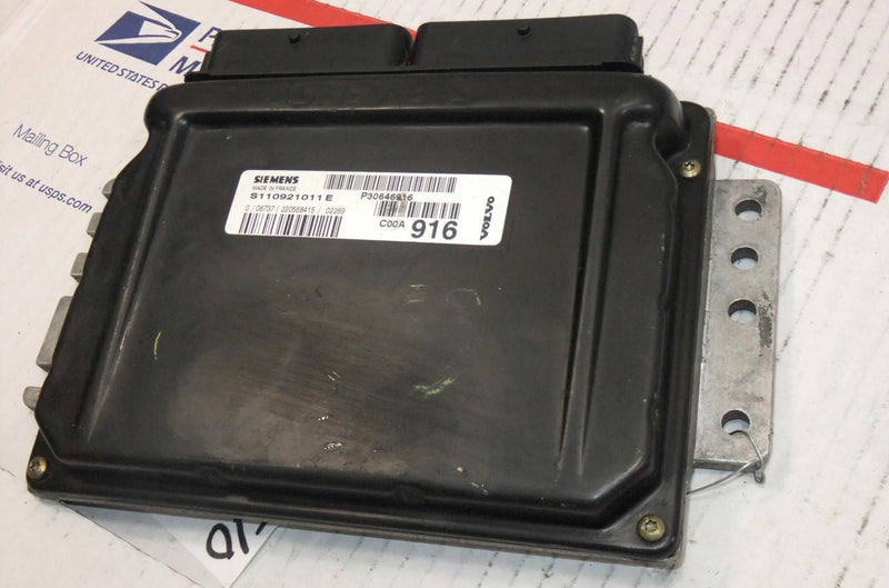 OEM Engine Computer Volvo 40 Series 2001 2002 2003 P30646916 S110921011E ECU ECM