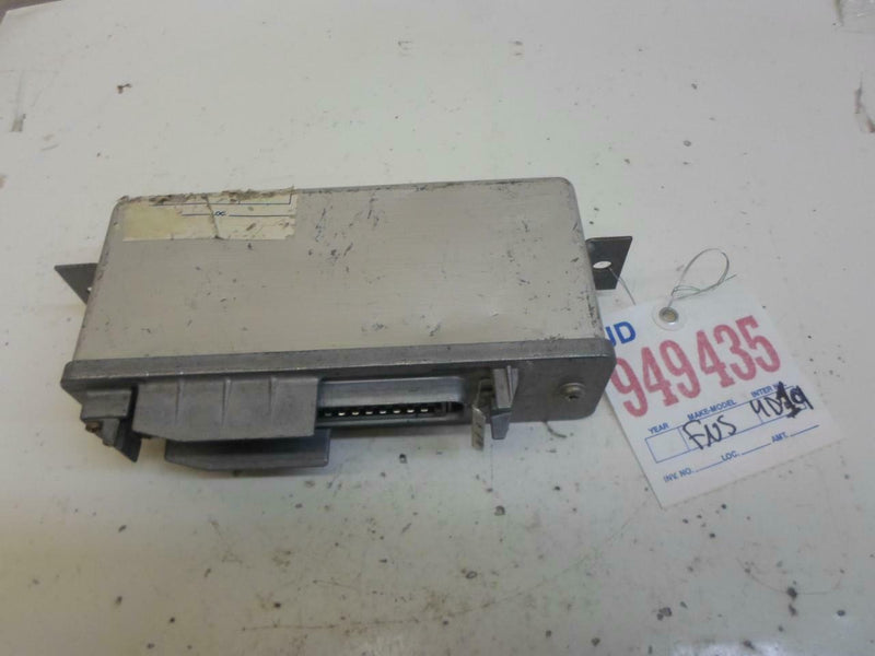 ABS Control Module BMW 5-Series 525I 1992 1993 1994 34521160419 0265103047