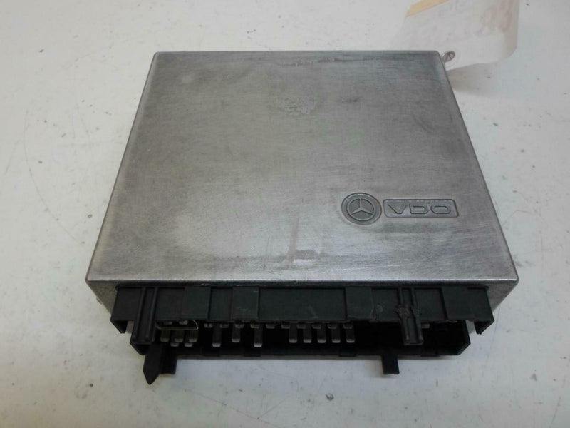 E-Gas Control Module Mercedes-Benz 300Se 1992 1993 140 545 13 32