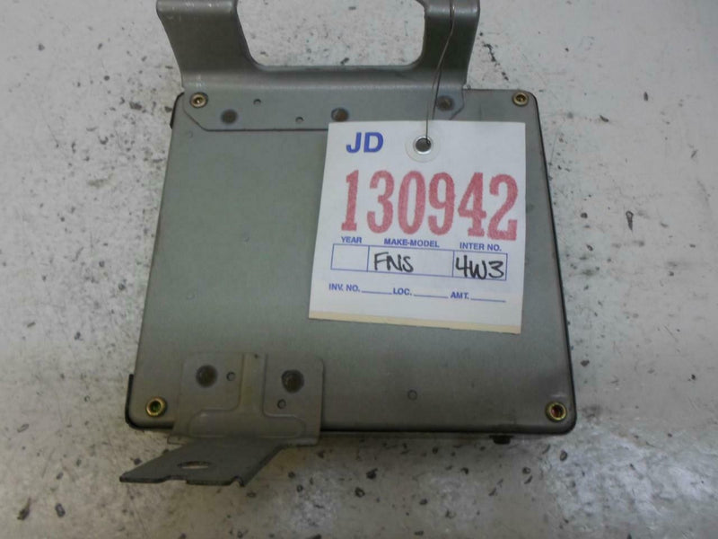 Transmission Control Module TCM TCU Mitsubishi Diamante 1997 Md760927