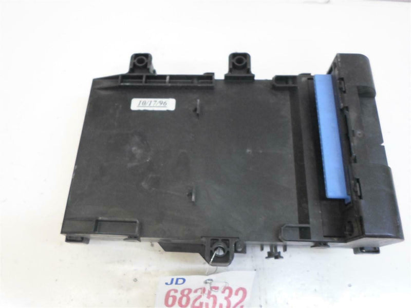 OEM Fuse Box 1997 Dodge Caravan 4707785