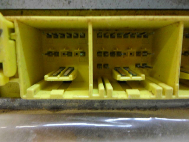 Airbag Control Module Nissan Altima 2001 988201Z105