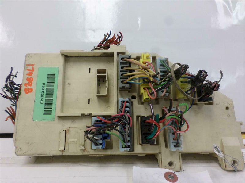 OEM Fuse Box Dodge Stratus 1997 1998 4606391Ab