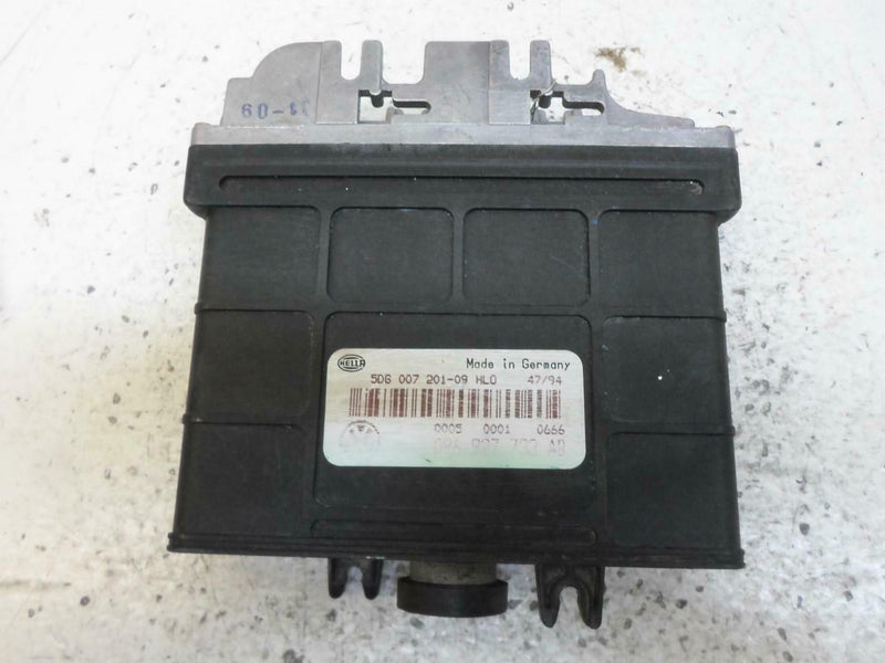 Transmission Control Module TCM TCU Volkswagen Jetta 1995 1996 096927733Ab