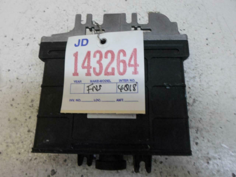 Transmission Control Module TCM TCU Volkswagen Jetta 1995 1996 096927733Ab